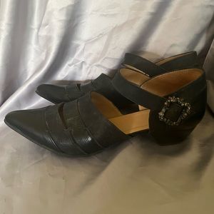 John Fluevog Alison, Black, size 9